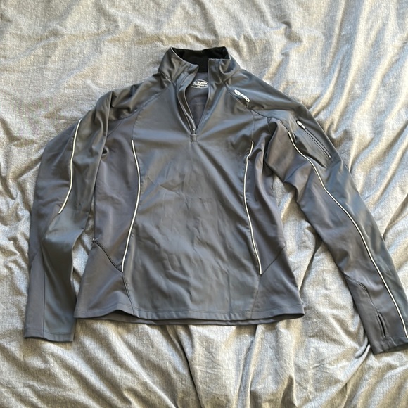 SUGOI Thermal Running Top - Picture 1 of 7